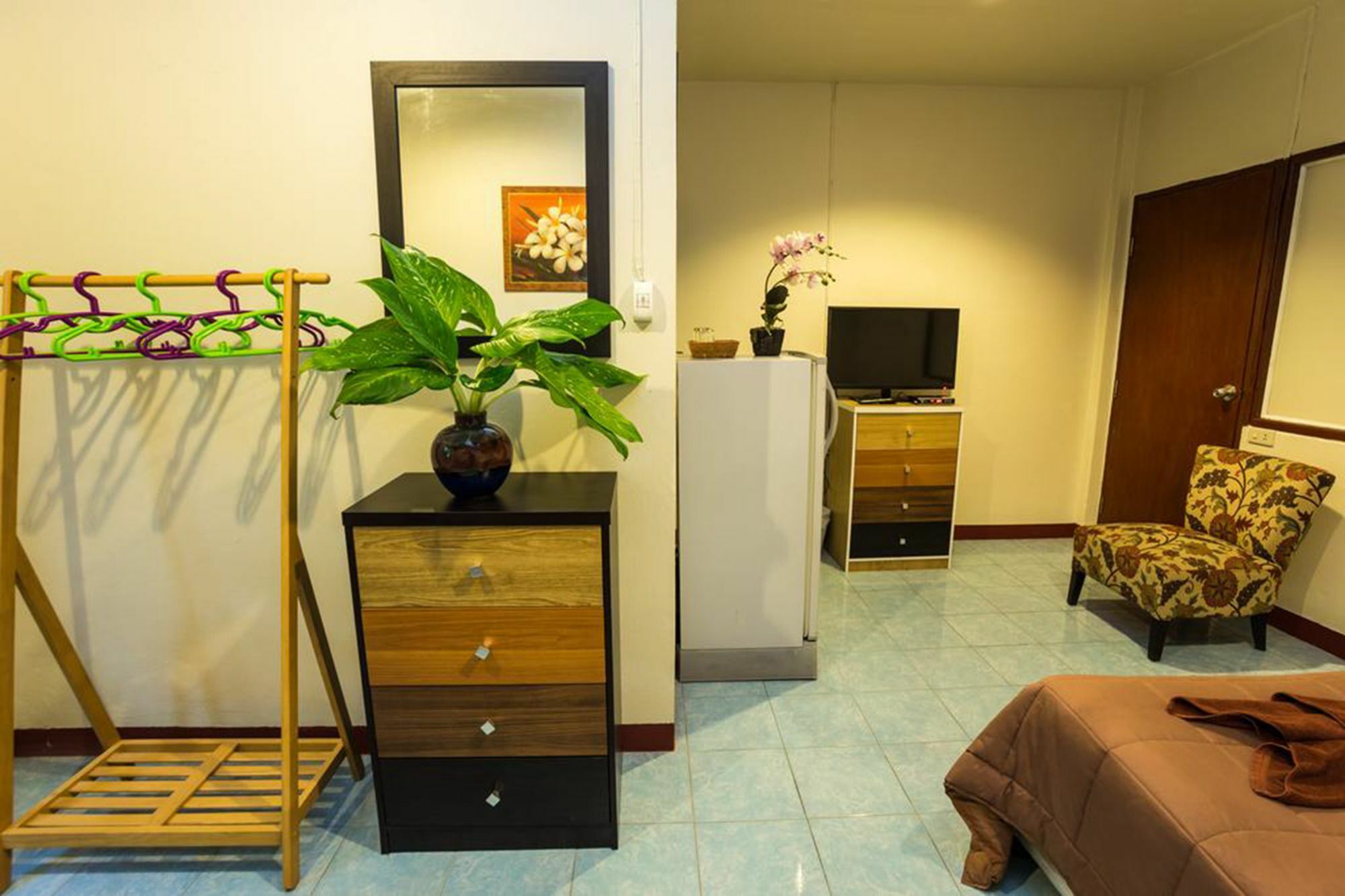 Rice Rooms And Restaurant 卡塔海滩 外观 照片